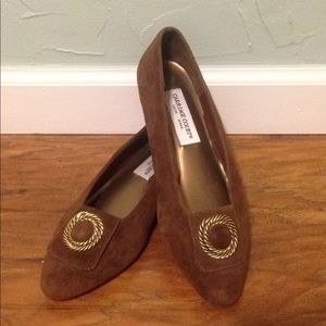 Brown suede vintage flats size 6.5